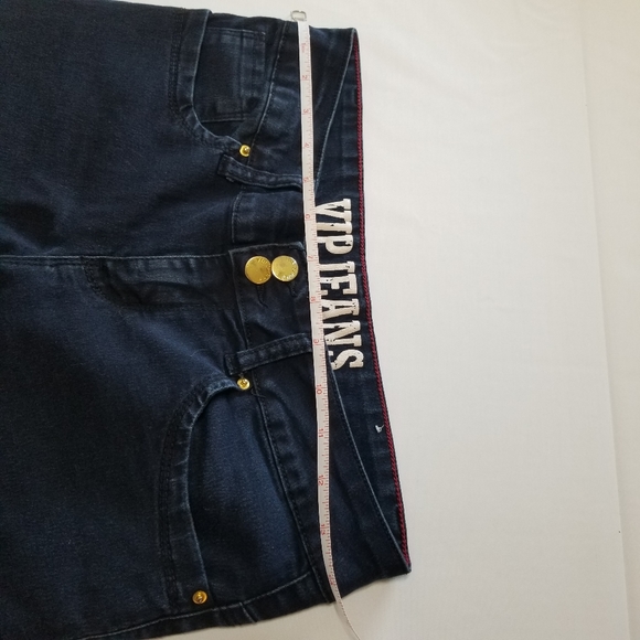 3 For 30 VIP Jeans - Picture 5 of 10